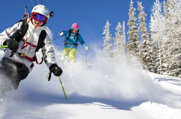 3 Common Ski Injuries And How To Avoid Them image