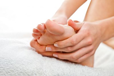 Foot Pain: Causes & Treatment